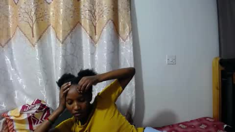 Snapshot of kittyfay_ chatting on June 2, 2026, 10:01 pm Fay online show from June 2, 2026, 10:01 pm