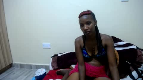 Snapshot of kittyfay_ chatting on June 15, 2026, 9:39 pm Fay online show from June 15, 2026, 9:39 pm