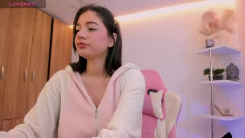 kitty online show from May 31, 2026, 7:04 pm