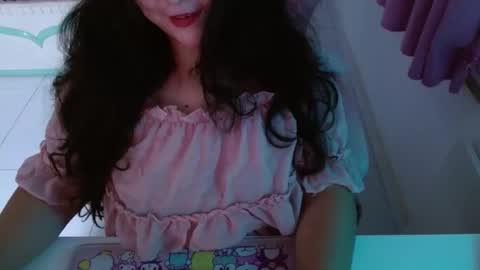 Dannita online show from December 16, 2025, 3:44 am