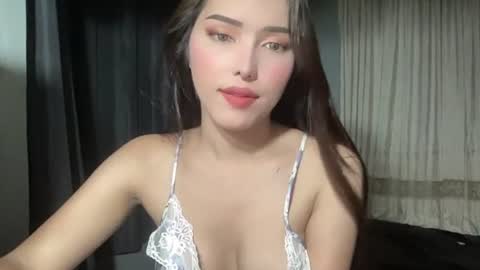 Snapshot of kittylickerfucker69 chatting on June 29, 2026, 5:03 am Grace online show from June 29, 2026, 5:03 am