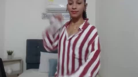 Snapshot of kittylove_x chatting on April 25, 2026, 9:56 pm kittylove_x online show from April 25, 2026, 9:56 pm