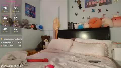 Snapshot of kittymarie28 chatting on June 25, 2026, 5:12 am kitty online show from June 25, 2026, 5:12 am