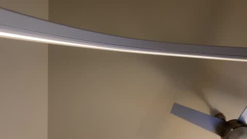 mia online show from February 14, 2025, 8:52 am