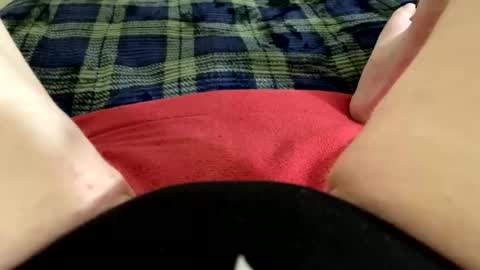 kittyneedsherdaddy online show from December 19, 2025, 9:49 am