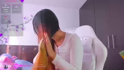 kitty online show from March 25, 2026, 8:48 pm