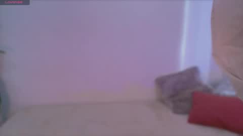 Sophie online show from April 19, 2026, 8:33 pm