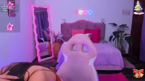 Snapshot of kittystart_tay chatting on December 5, 2024, 8:00 pm Kitty online show from December 5, 2024, 8:00 pm