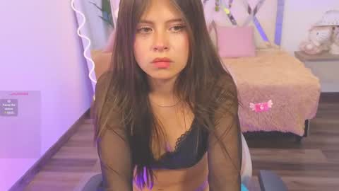 Snapshot of kittystart_tay chatting on January 21, 2025, 10:51 pm Kitty online show from January 21, 2025, 10:51 pm