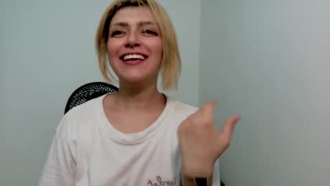 Snapshot of kittytrixy97 chatting on May 1, 2026, 8:46 pm Kitty Trixy online show from May 1, 2026, 8:46 pm