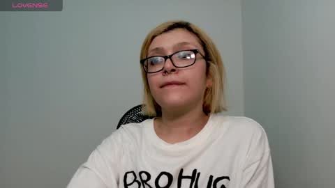Snapshot of kittytrixy97 chatting on May 5, 2026, 11:13 pm Kitty Trixy online show from May 5, 2026, 11:13 pm