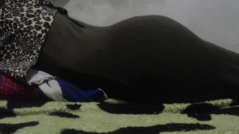 kittywhiteass online show from December 5, 2024, 9:06 am