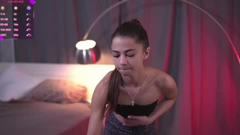 Zendaya online show from March 5, 2025, 8:42 pm