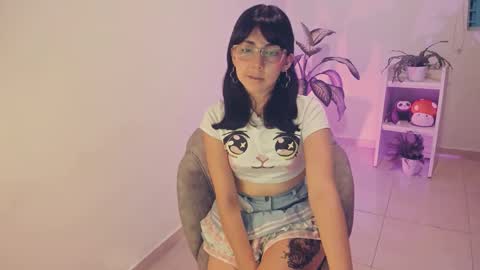 Little piece of fruit online show from December 26, 2024, 10:52 pm