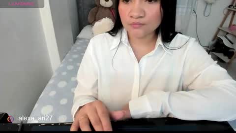 kixua online show from February 4, 2026, 11:09 pm