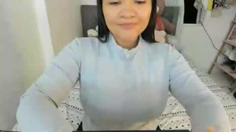 kixua online show from March 4, 2026, 12:27 am