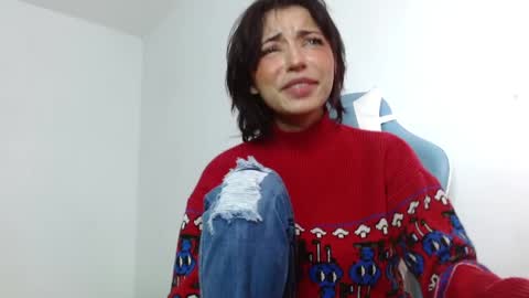 kiyu online show from December 10, 2024, 3:09 am