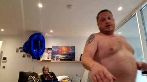 kjgib989 online show from March 1, 2025, 8:13 am