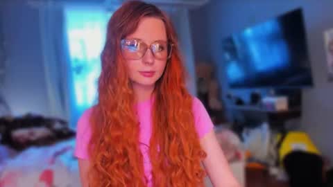 Klementinafanslyklementina6661 online show from June 11, 2026, 4:27 pm