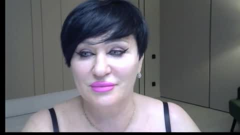 kleo901854860422 online show from April 25, 2026, 7:00 pm