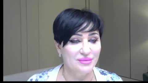 kleo901854860422 online show from April 26, 2026, 6:49 pm