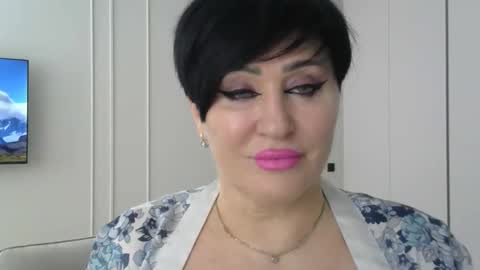 kleo901854860422 online show from May 17, 2026, 11:39 am