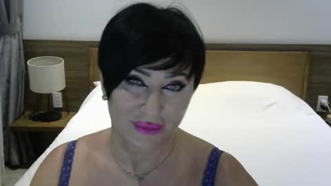 Snapshot of kleo901854860422 chatting on July 7, 2026, 2:43 pm kleo901854860422 online show from July 7, 2026, 2:43 pm