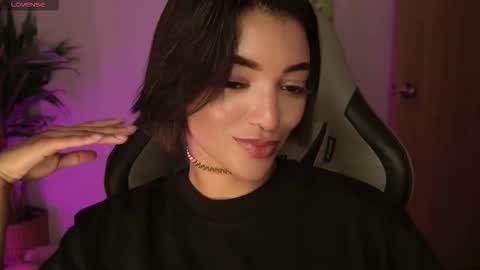 Christina online show from October 24, 2025, 12:08 am