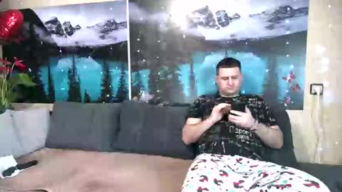 Kleosnow online show from March 9, 2025, 9:35 am