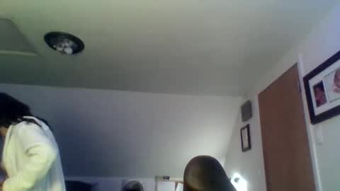 Snapshot of klitzgirl6969 chatting on December 13, 2024, 1:33 pm Sexy Lil Native88 online show from December 13, 2024, 1:33 pm