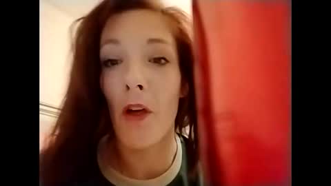 Snapshot of klitzgirl6969 chatting on September 17, 2025, 1:51 am Sexy Lil Native88 online show from September 17, 2025, 1:51 am