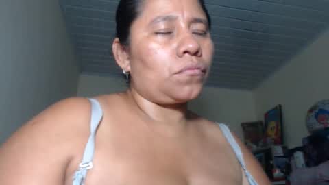 Kloe online show from October 6, 2025, 7:39 am