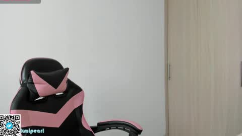 Camila Reyes online show from April 20, 2026, 12:41 pm