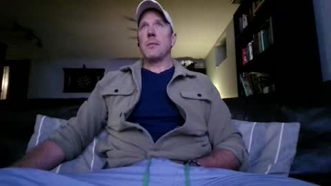 Snapshot of knight3975 chatting on April 6, 2026, 5:19 am Knight3975 online show from April 6, 2026, 5:19 am