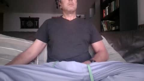 Snapshot of knight3975 chatting on April 13, 2026, 7:47 am Knight3975 online show from April 13, 2026, 7:47 am