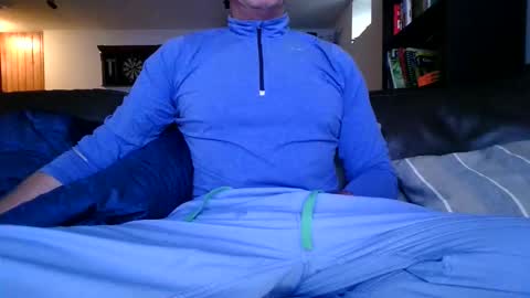 Snapshot of knight3975 chatting on May 8, 2026, 2:22 pm Knight3975 online show from May 8, 2026, 2:22 pm
