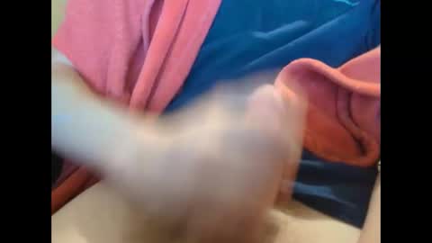 Snapshot of kniloc chatting on March 3, 2025, 4:03 am kniloc online show from March 3, 2025, 4:03 am