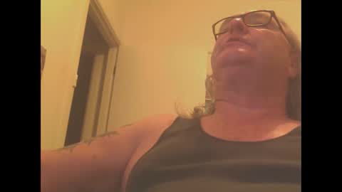 knobout online show from March 4, 2025, 10:24 am