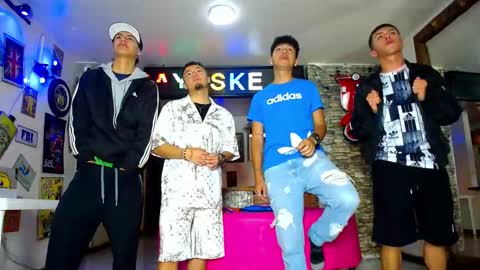 kobayaske online show from September 23, 2025, 10:46 pm