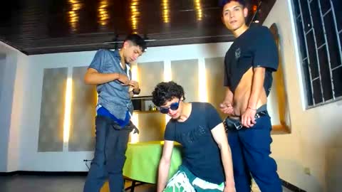 kobayaske online show from March 20, 2026, 2:22 pm