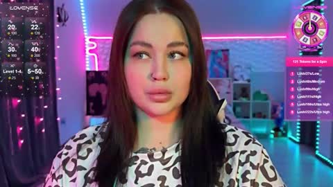 Mia online show from February 10, 2026, 1:10 am