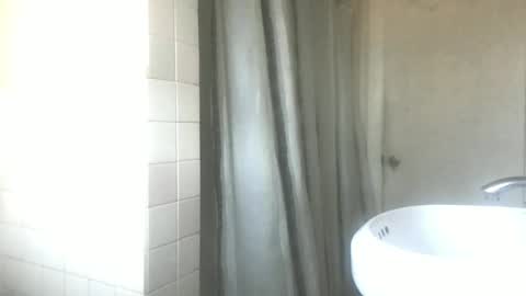 koma_kock_boi online show from October 21, 2025, 12:44 am