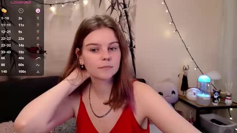 Snapshot of komorebbi chatting on January 10, 2025, 10:36 pm Marta online show from January 10, 2025, 10:36 pm