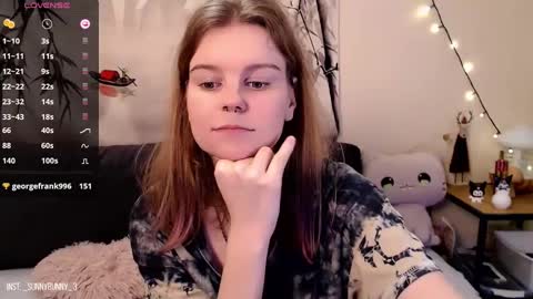 Snapshot of komorebbi chatting on January 28, 2025, 12:57 am Marta online show from January 28, 2025, 12:57 am