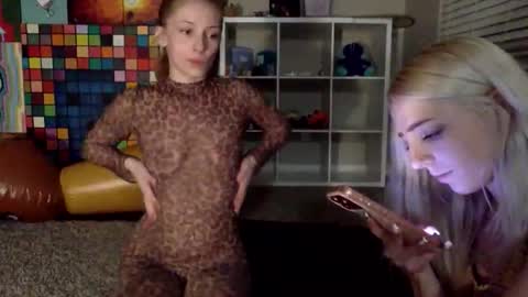 Konnie online show from February 25, 2026, 2:32 am