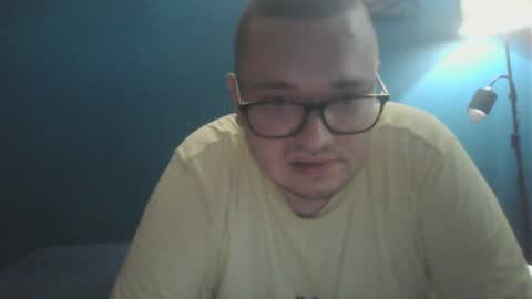 Snapshot of konrad888888 chatting on July 3, 2026, 2:40 am konrad888888 online show from July 3, 2026, 2:40 am