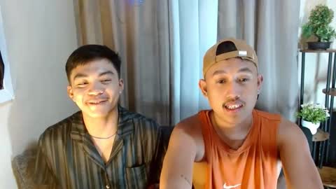 kopikobrownxx online show from April 29, 2026, 8:04 pm