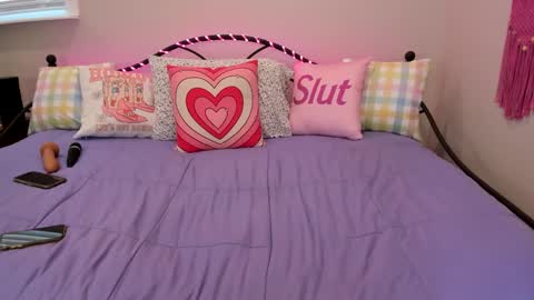  KORA MARiNA  online show from January 28, 2025, 5:56 pm