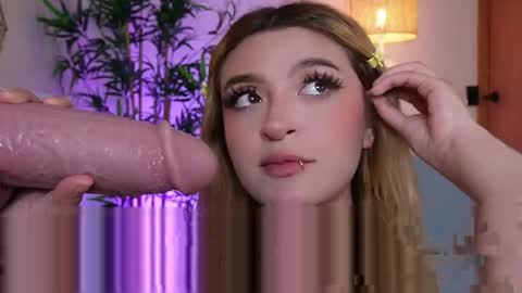 Kore online show from April 8, 2026, 7:58 pm