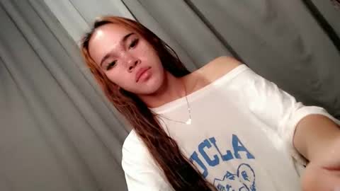 koreandoll_yuri online show from January 19, 2026, 2:43 pm